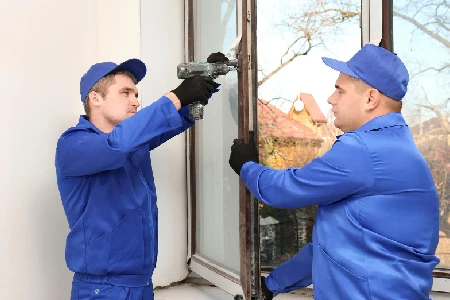Residential Broken Glass Repair Solutions in Oakleaf Plantation