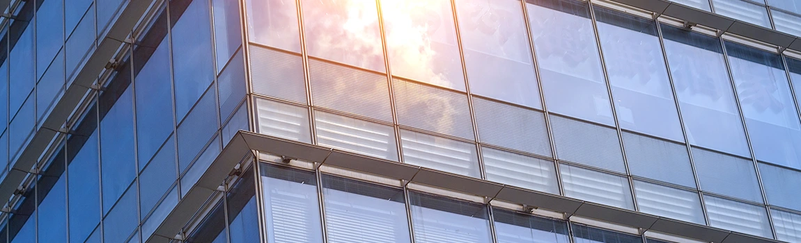 UV-Resistant Glass Experts in Oakleaf Plantation